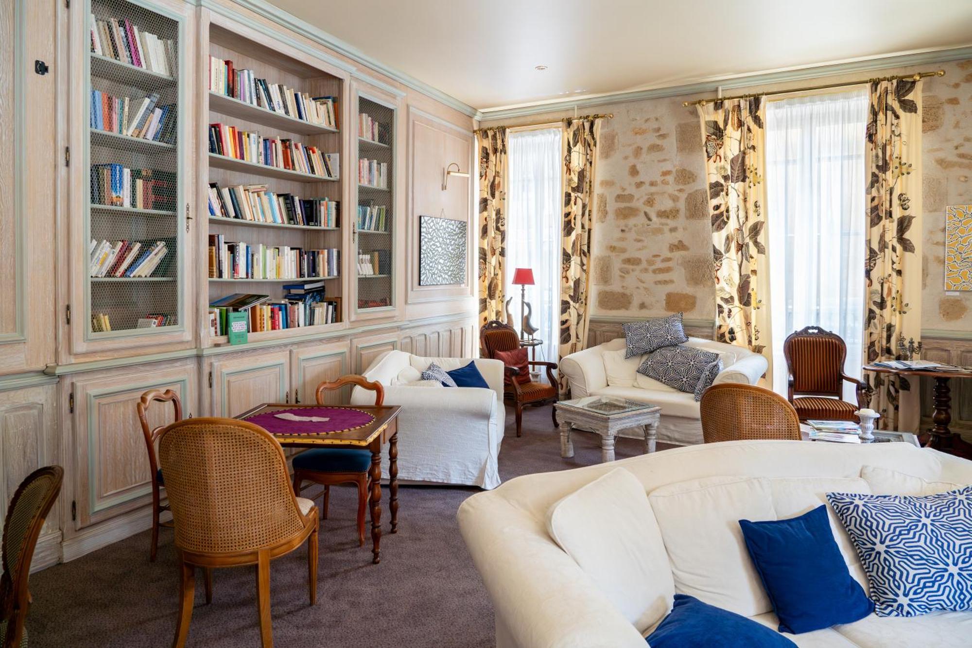 Grand Montespan Talleyrand Hotel Bourbon-lʼArchambault