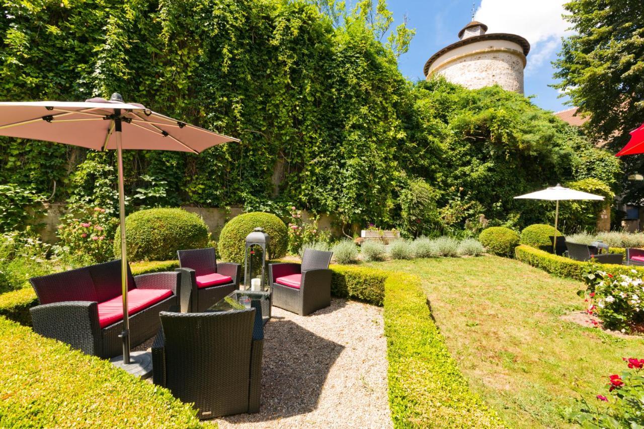 Hotel Grand Montespan Talleyrand Bourbon-lʼArchambault